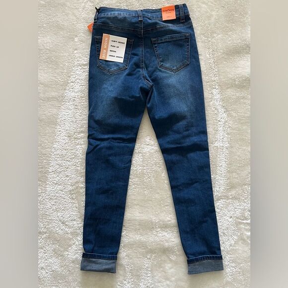 Simple Young Basics High Rise Curvy Skinny Ankle Lenght Jeans - Picture 5 of 7